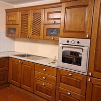 Cucina completa di elettrodomestici