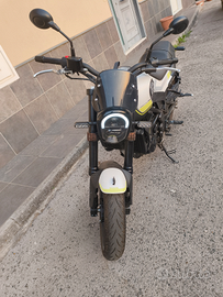 Benelli Leoncino 250