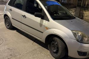 ford fiesta 2002