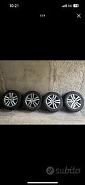 Gomme 235/60