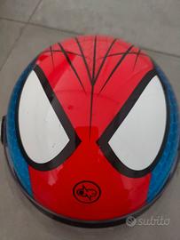 Casco junior spiderman
