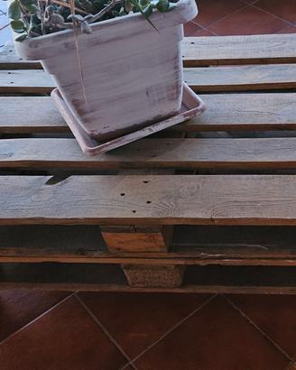 Salotto in pallet EUR/EPAL 2 divani 1 tavolino