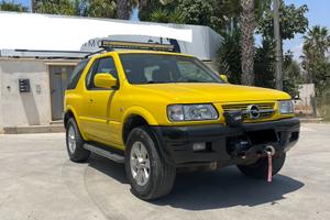 Fuoristrada Opel Frontera 4x4
