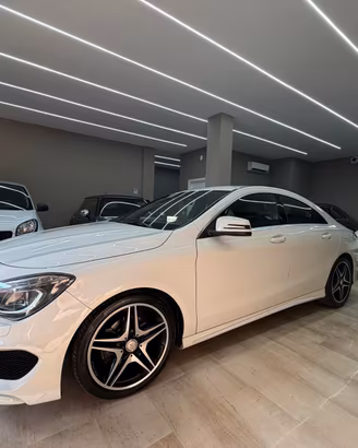 Mercedes-benz CLA 200 CDI Premium