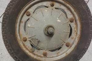 mozzo anteriore lambretta j50 