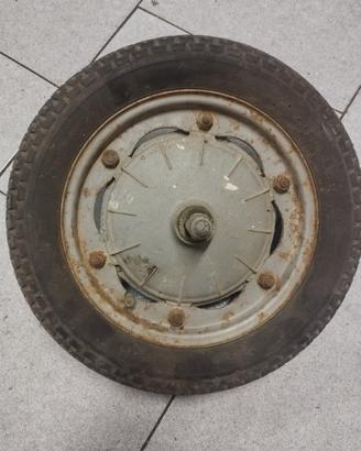 mozzo anteriore lambretta j50 