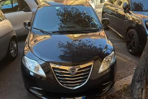 Lancia Ypsilon 2013