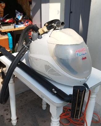 ASPIRAPOLVERE POLTI VT690