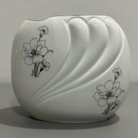 Vaso in Ceramica Bianco decorato a Fiori