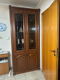 Vetrina in legno