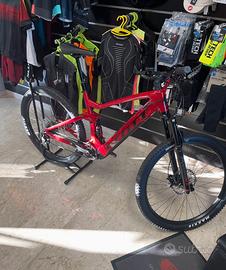 Ebike Scott Strike eride 930 red  - Mai Usata