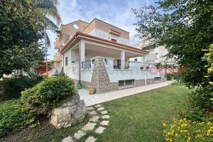 Villa o villino Leporano [Cod. rif 3268376VRG]