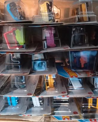 Lotto Hot Wheels da 20 modellini auto CASUALI