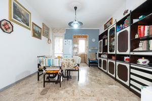 4 LOCALI A CASELLE TORINESE