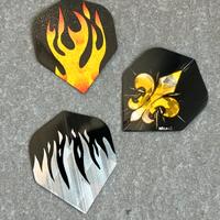 Set 3 alette per freccette PVC  fiamme e giglio