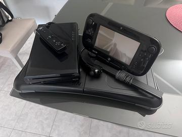 Nintendo Wii U + Balance Board + Giochi (Perfetta)