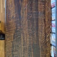 tavolino in legno massiccio