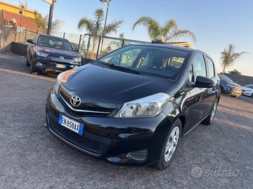 Toyota Yaris 1.4 D-4D 5 porte Lounge