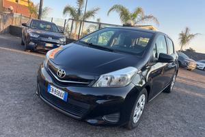Toyota Yaris 1.4 D-4D 5 porte Lounge