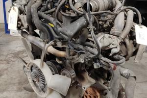 Motore NISSAN NAVARA 4X4 2494cc CDI del 2008