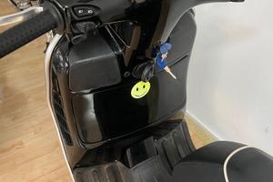 vespa GTS 125