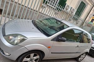ford fiesta 1.6 td 2006
