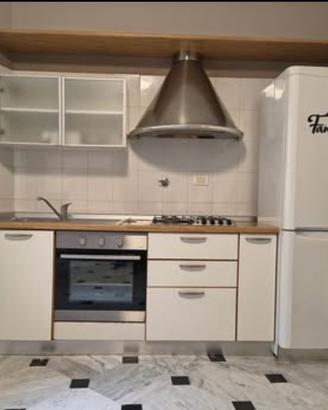CUCINA COMPLETA + ELETTRODOMESTICI