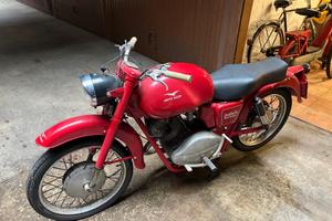 Moto Guzzi Lodola 235 gran turismo