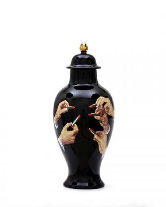 SELETTI vase lipsticks