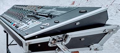 strumento musicale mixer
