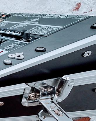 strumento musicale mixer