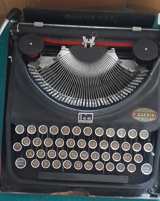 Macchina da scrivere OLIVETTI ICO