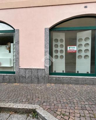 NEGOZIO A SONDRIO