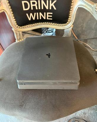 PLAYSTATION 4 UASTA