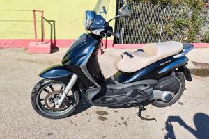 Piaggio Beverly Tourer 125