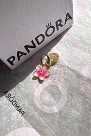 Pandora x Disney charm Oceania , fiore di vaiana