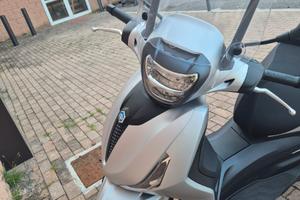 Piaggio Beverly 400 s