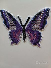 Calamite a forma di farfalla e fiore fatte a mano