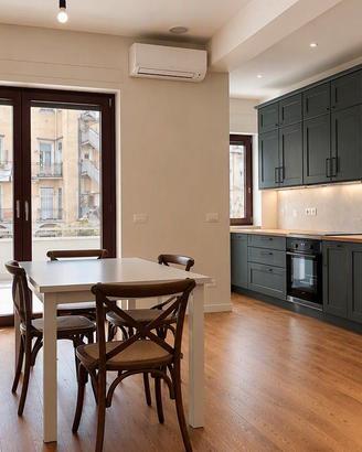 Quadrilocale in via Battistello Caracciolo 12