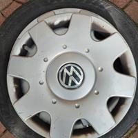 Set 4 Cerchi in Ferro 16" + Gomme Matador + Borchi