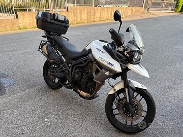 Triumph Tiger 800 XRx 2015 - 59.000km -tagliandata
