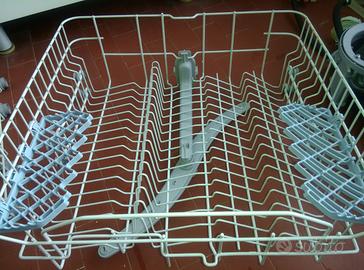 Cassetto sup. Lavast. Indesit DIF 14