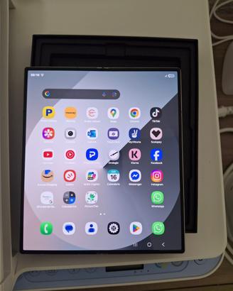Samsung galaxy z fold 6