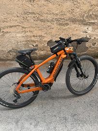 bicicletta elettrica Bianchi  e-omnia x-type