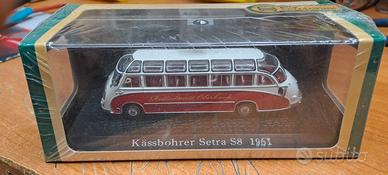 modellino pulman atlas KASSBOHRER SETRA 
