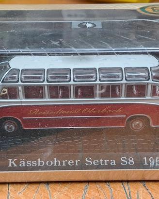 modellino pulman atlas KASSBOHRER SETRA 