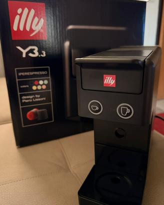 Macchina del caffè illy