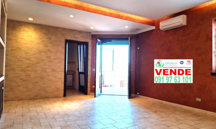 3°Piano 5 vani 2 servizi + veranda