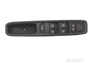 PULSANTIERA ANTERIORE SINISTRA DACIA Sandero Stepw