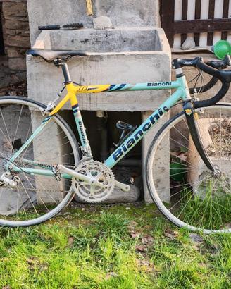 Bici da corsa bianchi